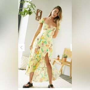 Urban Outfitters Size Large Siren Strappy Back Maxi Dress Butter Yellow Beachy